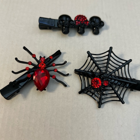 Skulls & Spider Hair Accessory Clip Black W/Red Rhinestones Emo Goth Set Of 3 - Picture 2 of 7